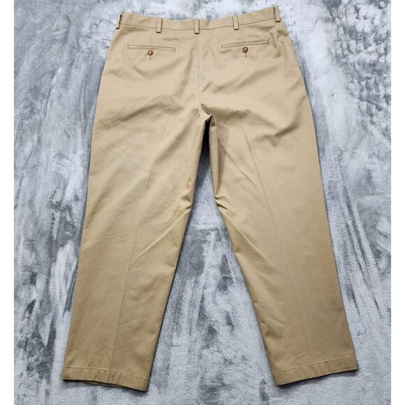 LL Bean Pants Mens 40x28 Tan Khaki Classic Fit Flat Front Chinos Pockets Office‎ - Picture 2 of 11